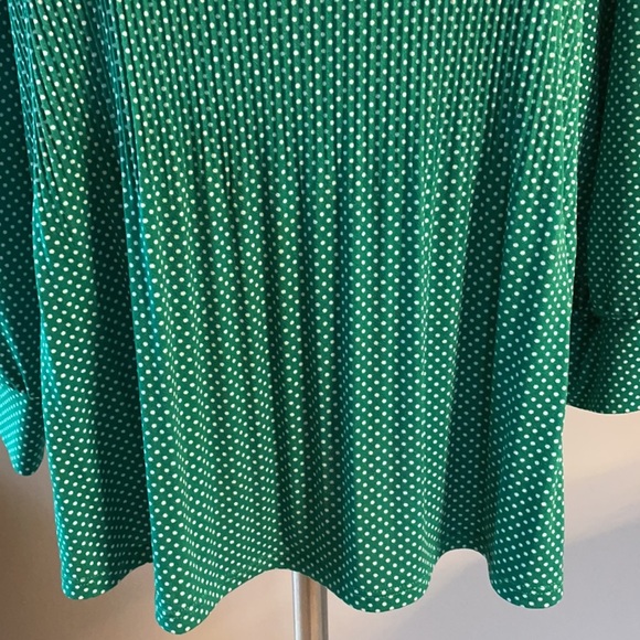 ADRIENNA PAPELL EMERALD GREEN WITH WHITE DOTS GENTLE PLEATED BLOUSE Size L - Picture 4 of 15